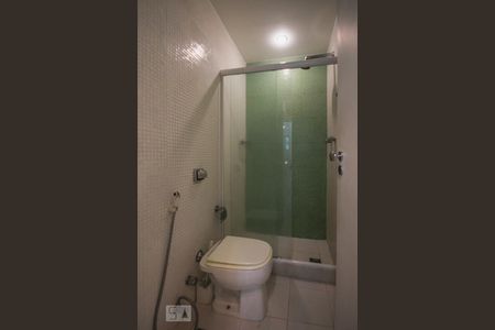 Apartamento à venda com 78m², 2 quartos e 1 vaga Apartamento à venda com 78m², 2 quartos e 1 vagaBanheiro da Suíte