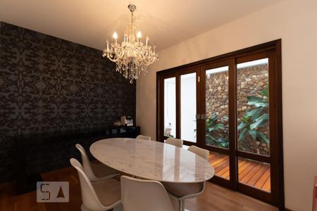 Sala de jantar de casa à venda com 3 quartos, 265m² em Vila Tramontano, São Paulo