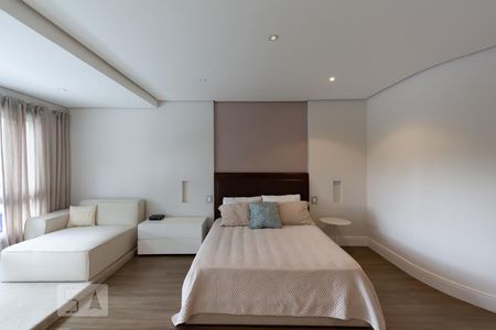 Suíte 1 de casa à venda com 3 quartos, 265m² em Vila Tramontano, São Paulo