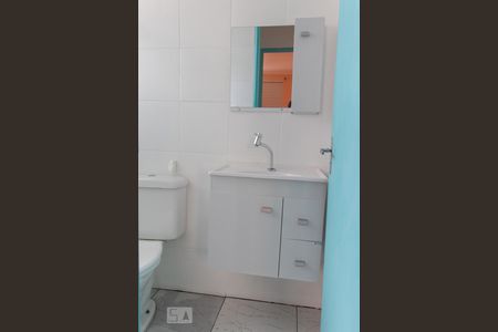 Banheiro de apartamento para alugar com 2 quartos, 49m² em Lajeado, São Paulo