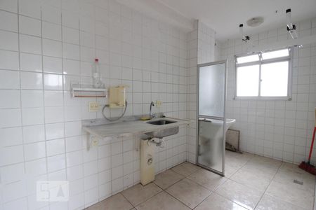 Cozinha de apartamento para alugar com 2 quartos, 43m² em Vila Nova Cachoeirinha, São Paulo