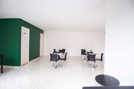 Apartamento para alugar com 53m², 2 quartos e 1 vagasala de informatica
