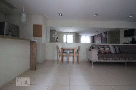 Apartamento para alugar com 70m², 3 quartos e 1 vagaÁrea comum - Salão de festas
