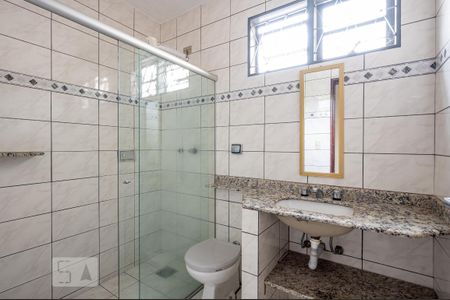 Banheiro Social de casa à venda com 3 quartos, 140m² em Guará Ii, Brasília