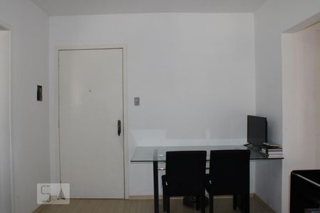 Sala de apartamento para alugar com 2 quartos, 60m² em Centro, Canoas
