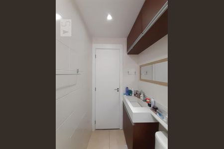 Apartamento à venda com 55m², 2 quartos e 1 vagaBanheiro Social