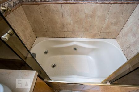 Apartamento à venda com 120m², 3 quartos e 1 vaga Apartamento à venda com 120m², 3 quartos e 1 vagaHidromassagem