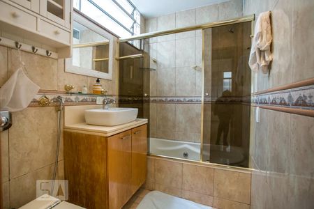 Banheiro suíte de apartamento à venda com 3 quartos, 120m² em Tijuca, Rio de Janeiro