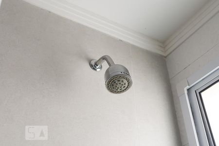 Apartamento para alugar com 56m², 2 quartos e 1 vagaChuveiro