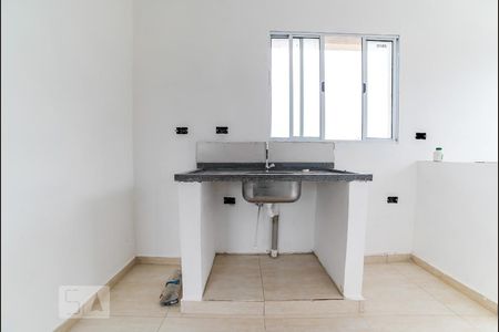 Cozinha de apartamento para alugar com 1 quarto, 35m² em Vila Gustavo, São Paulo