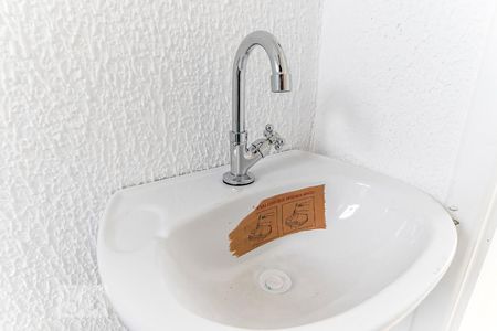 Banheiro de apartamento para alugar com 1 quarto, 35m² em Vila Gustavo, São Paulo