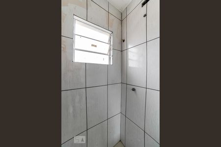 Banheiro de apartamento para alugar com 1 quarto, 35m² em Vila Gustavo, São Paulo