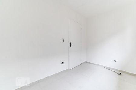 Quarto 2 de apartamento para alugar com 2 quartos, 40m² em Vila Gustavo, São Paulo