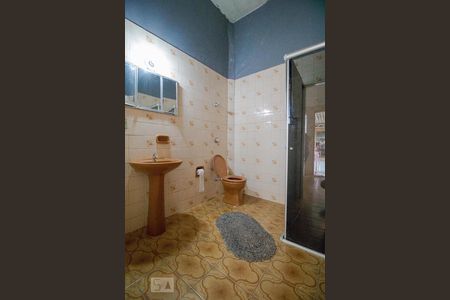 Casa para alugar com 120m², 4 quartos e 8 vagas Casa para alugar com 120m², 4 quartos e 8 vagasBanheiro 02