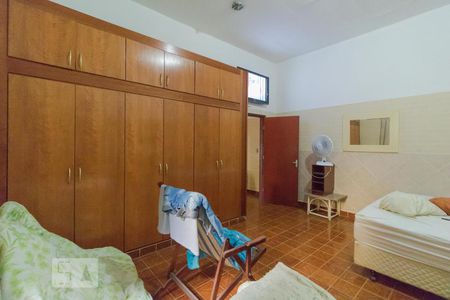 Casa para alugar com 120m², 4 quartos e 8 vagas Casa para alugar com 120m², 4 quartos e 8 vagasQuarto 03