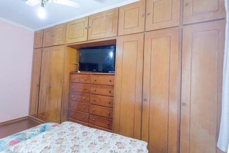 Casa para alugar com 120m², 4 quartos e 8 vagas Casa para alugar com 120m², 4 quartos e 8 vagasSuíte