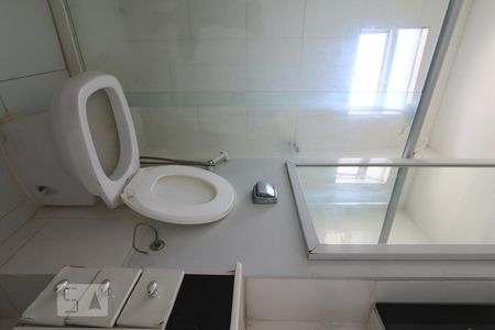 Banheiro de apartamento à venda com 2 quartos, 50m² em Vargem Pequena, Rio de Janeiro