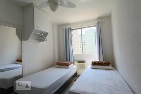 Quarto 2  de apartamento à venda com 2 quartos, 50m² em Vargem Pequena, Rio de Janeiro