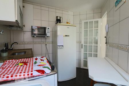 Cozinha de apartamento à venda com 2 quartos, 50m² em Vargem Pequena, Rio de Janeiro