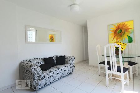 Sala de apartamento à venda com 2 quartos, 50m² em Vargem Pequena, Rio de Janeiro