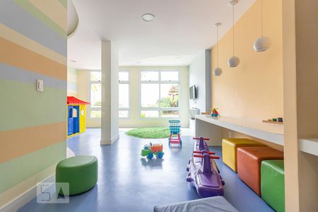 Apartamento à venda com 100m², 3 quartos e 2 vagasBrinquedoteca