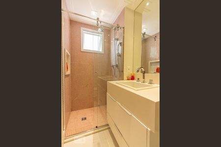 Apartamento à venda com 100m², 3 quartos e 2 vagasBanheiro da Suite 1