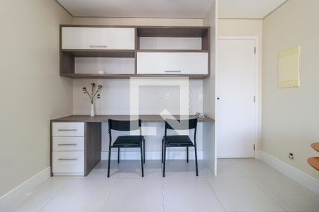 Sala/cozinha de apartamento para alugar com 1 quarto, 40m² em Vila Cordeiro, São Paulo
