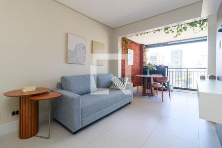 Sala/cozinha de apartamento para alugar com 1 quarto, 40m² em Vila Cordeiro, São Paulo