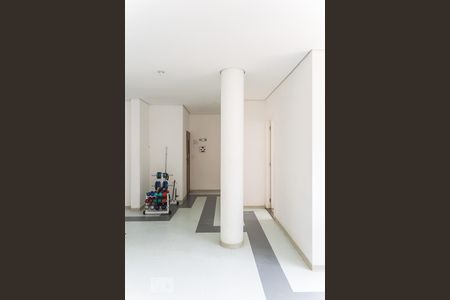Apartamento à venda com 47m², 2 quartos e 1 vaga Apartamento à venda com 47m², 2 quartos e 1 vagaAcademia e sauna