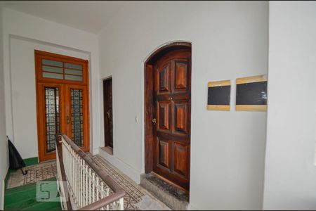 Área comum - entrada de casa para alugar com 1 quarto, 45m² em São Cristóvão, Rio de Janeiro