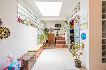 Apartamento para alugar com 91m², 2 quartos e sem vagaÁrea Externa