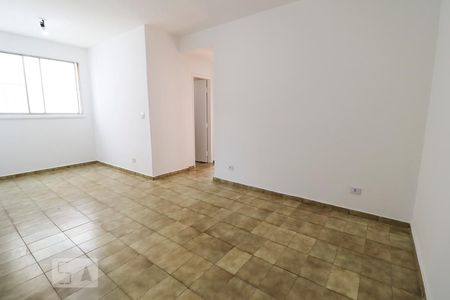 Sala de apartamento para alugar com 2 quartos, 75m² em Setor Bueno, Goiânia