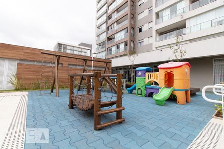 Studio para alugar com 38m², 1 quarto e 1 vaga Studio para alugar com 38m², 1 quarto e 1 vagaPlayground