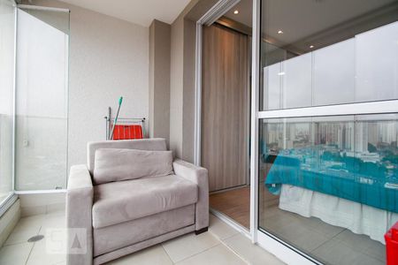 Studio para alugar com 38m², 1 quarto e 1 vaga Studio para alugar com 38m², 1 quarto e 1 vagaVaranda