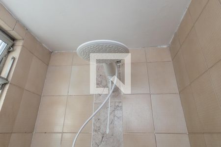 Apartamento para alugar com 70m², 2 quartos e sem vagaBanheiro da Suíte