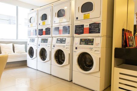 Studio à venda com 36m², 1 quarto e sem vagaÁrea Comum - Lavanderia