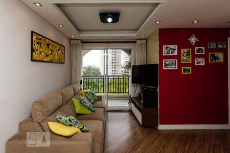 Sala de apartamento para alugar com 2 quartos, 54m² em Sítio da Figueira, São Paulo