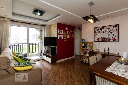 Sala de apartamento para alugar com 2 quartos, 54m² em Sítio da Figueira, São Paulo