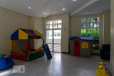 Apartamento para alugar com 168m², 3 quartos e 3 vagas Apartamento para alugar com 168m², 3 quartos e 3 vagasBrinquedoteca