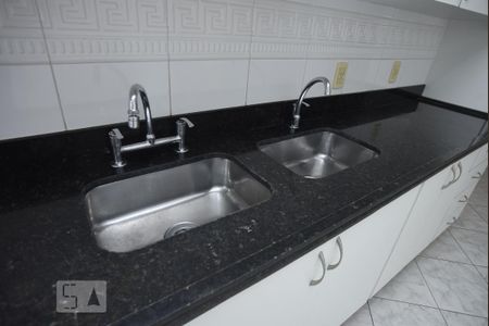 Apartamento para alugar com 194m², 4 quartos e 4 vagasCozinha