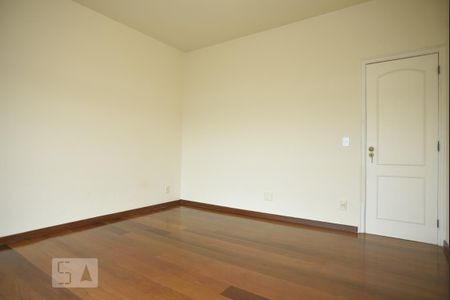 Apartamento para alugar com 194m², 4 quartos e 4 vagasQuarto 2 Suite