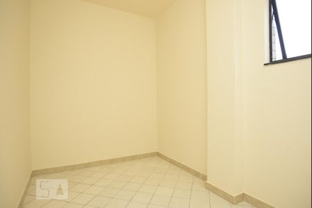 Apartamento para alugar com 194m², 4 quartos e 4 vagasQuarto de Empregados
