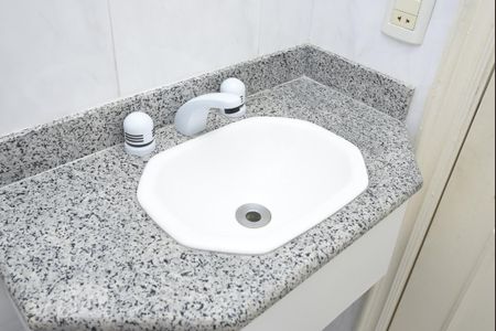 Apartamento para alugar com 194m², 4 quartos e 4 vagasLavabo