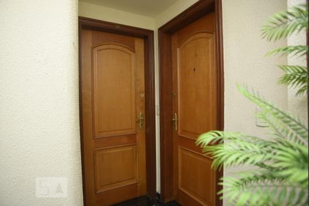 Apartamento para alugar com 194m², 4 quartos e 4 vagasPorta de Entrada