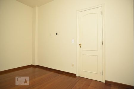 Apartamento para alugar com 194m², 4 quartos e 4 vagasQuarto 3