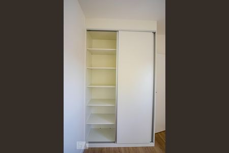 Apartamento para alugar com 65m², 3 quartos e 2 vagasQuarto 2