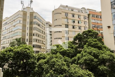 Vista da Sala de apartamento para alugar com 3 quartos, 200m² em Copacabana, Rio de Janeiro