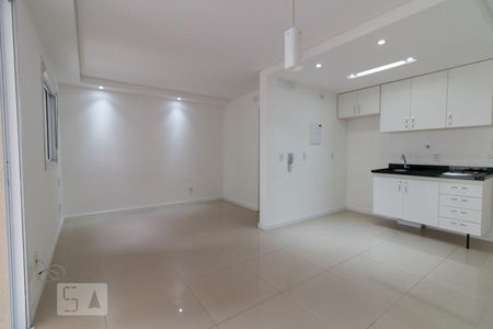 Sala de kitnet/studio para alugar com 1 quarto, 38m² em Jardim Flor da Montanha, Guarulhos