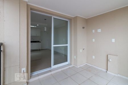 Varanda de kitnet/studio para alugar com 1 quarto, 38m² em Jardim Flor da Montanha, Guarulhos