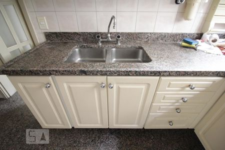 Apartamento para alugar com 161m², 4 quartos e 3 vagasPia